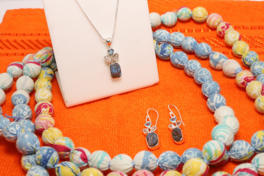 Wholesale Jewelry Las Vegas NV | naturalcreations925.com
