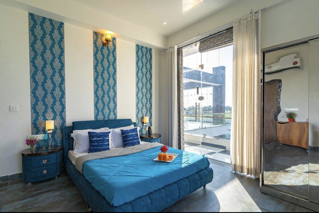 Farm house in Jaipur with luxury stay and pool