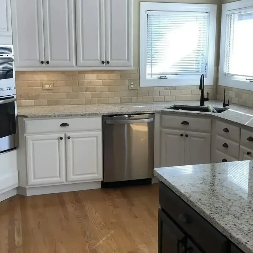 Oak cabinet painters Calgary: Expert cabinet refinishing services Oak cabinet painters Calgary: Expert cabinet refinishing services