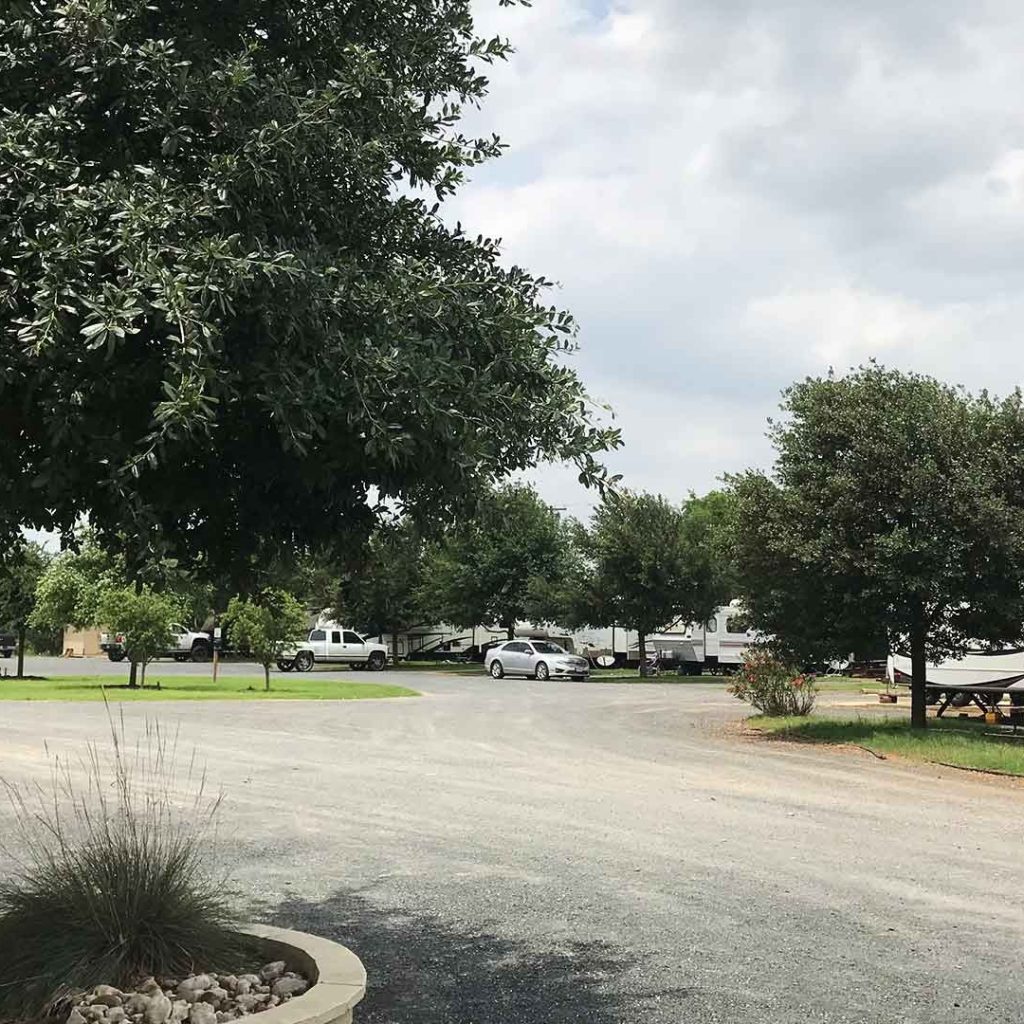 Discover Comfortable Pearsall RV Camping: Easy, Relaxed Stays