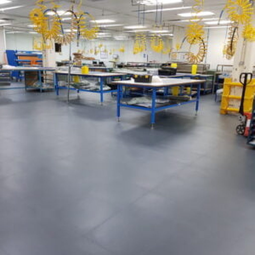 Anti Static Workbenches for Safer, Faster Electronics Assembly Anti Static Workbenches for Safer, Faster Electronics Assembly