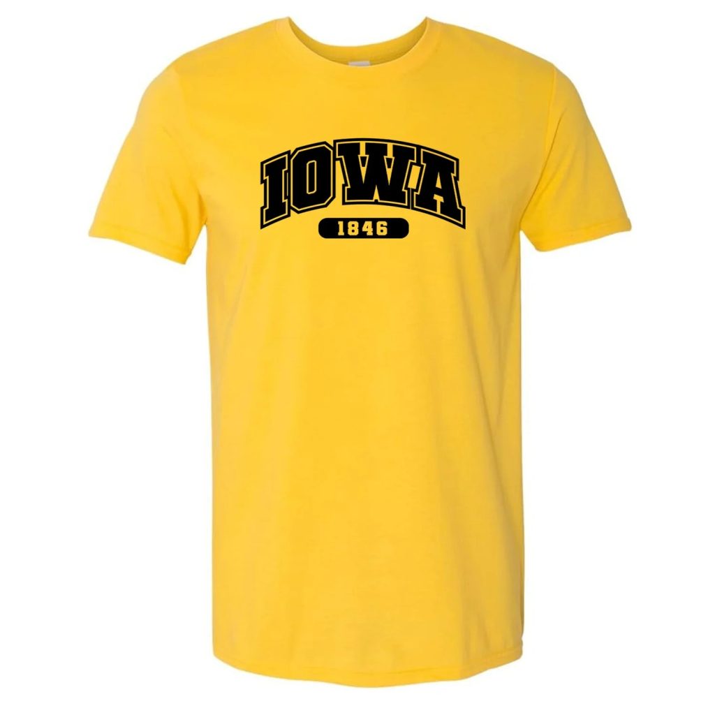 Weekend drinking t-shirts: soft, relaxed fits for your Saturday vibe Weekend drinking t-shirts: soft, relaxed fits for your Saturday vibe
