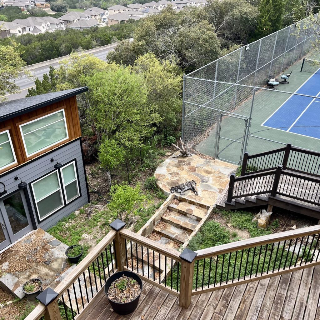 Play Pickleball as a Guest: Easy Access to Courts and Comfort