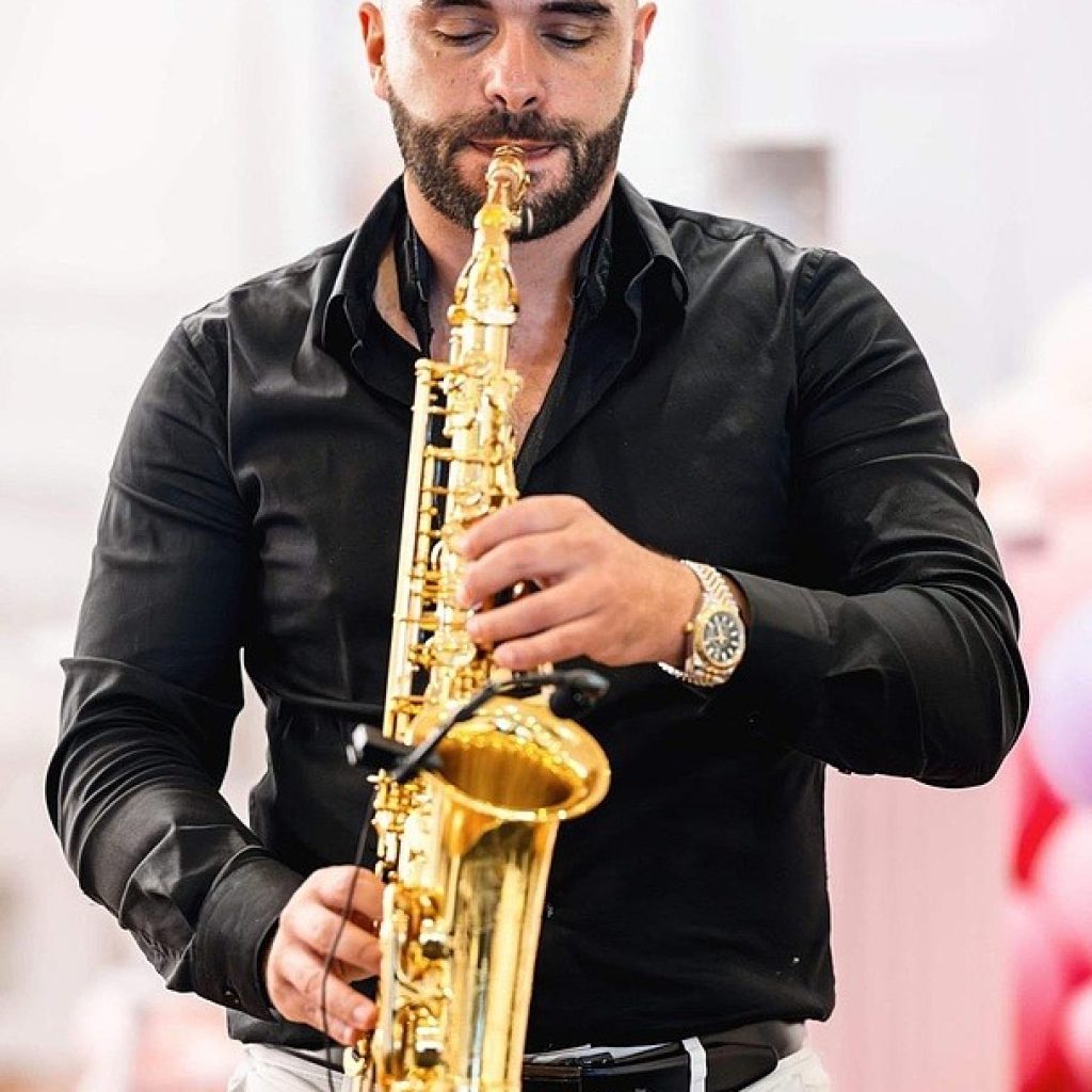 Dynamic Saxophonist for Events in Sydney – Exceptional Live Music Dynamic Saxophonist for Events in Sydney – Exceptional Live Music