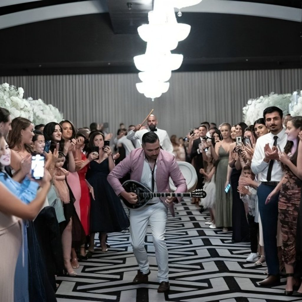 Enchanting Greek melodies: hire versatile musicians for events Enchanting Greek melodies: hire versatile musicians for events