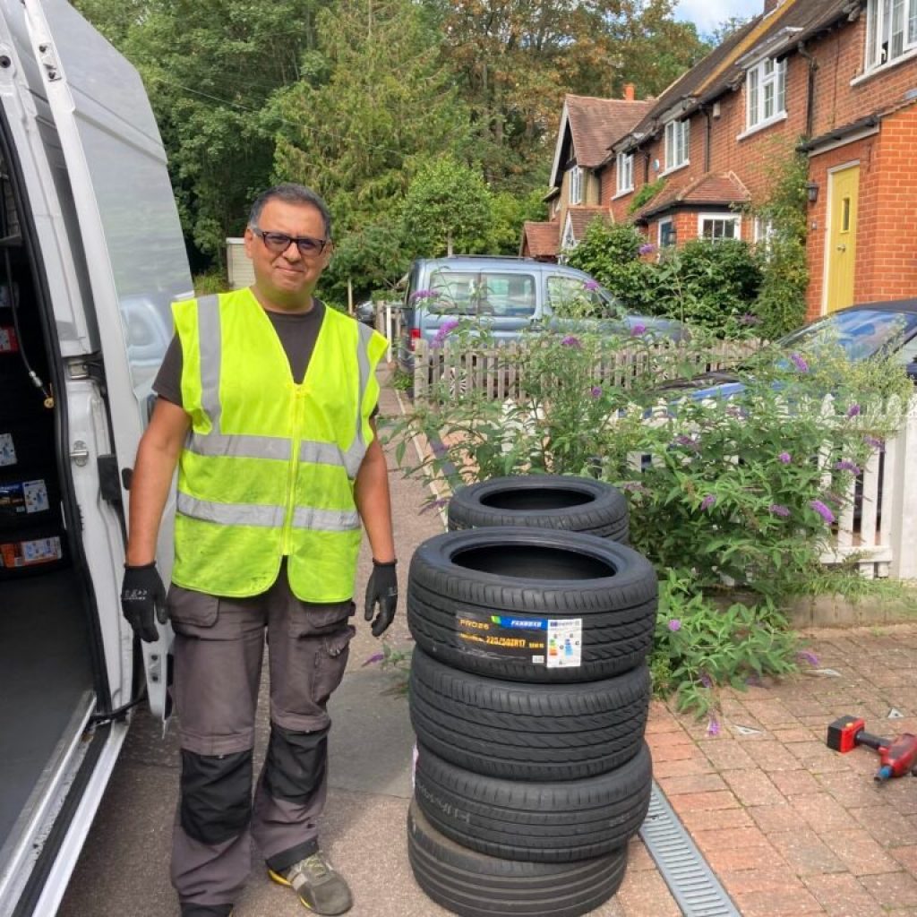 Fast, reliable puncture repair for London drivers Fast, reliable puncture repair for London drivers