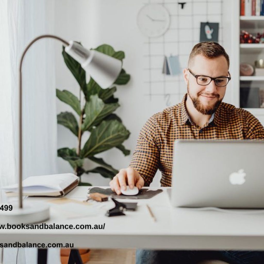 Expert Financial Tracking for Small Businesses Expert Financial Tracking for Small Businesses
