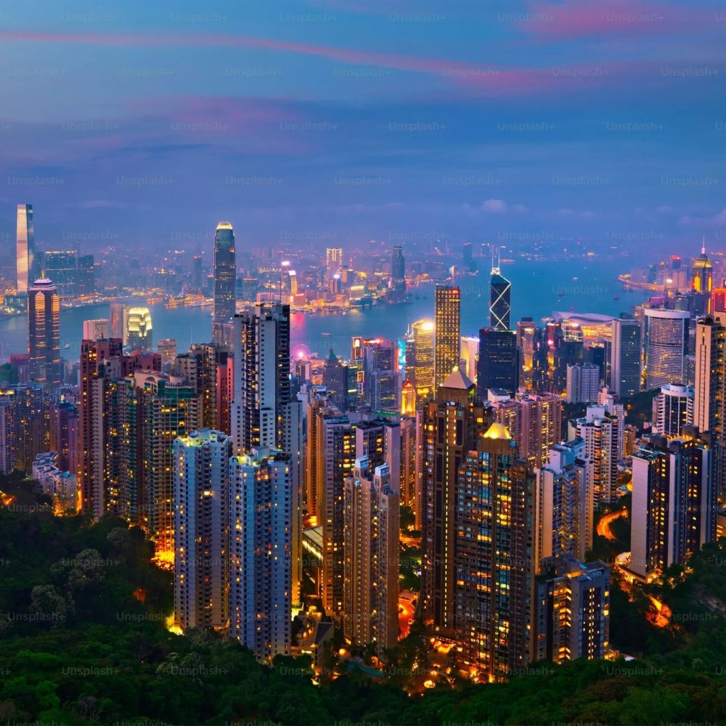 Exclusive High-End Apartments Abroad: Invest in Top Market Living Exclusive High-End Apartments Abroad: Invest in Top Market Living