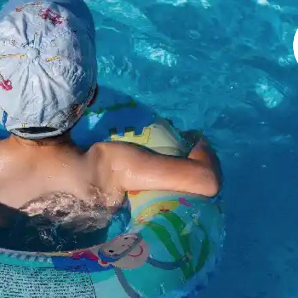 Confidence-boosting private swimming lessons for young beginners Confidence-boosting private swimming lessons for young beginners