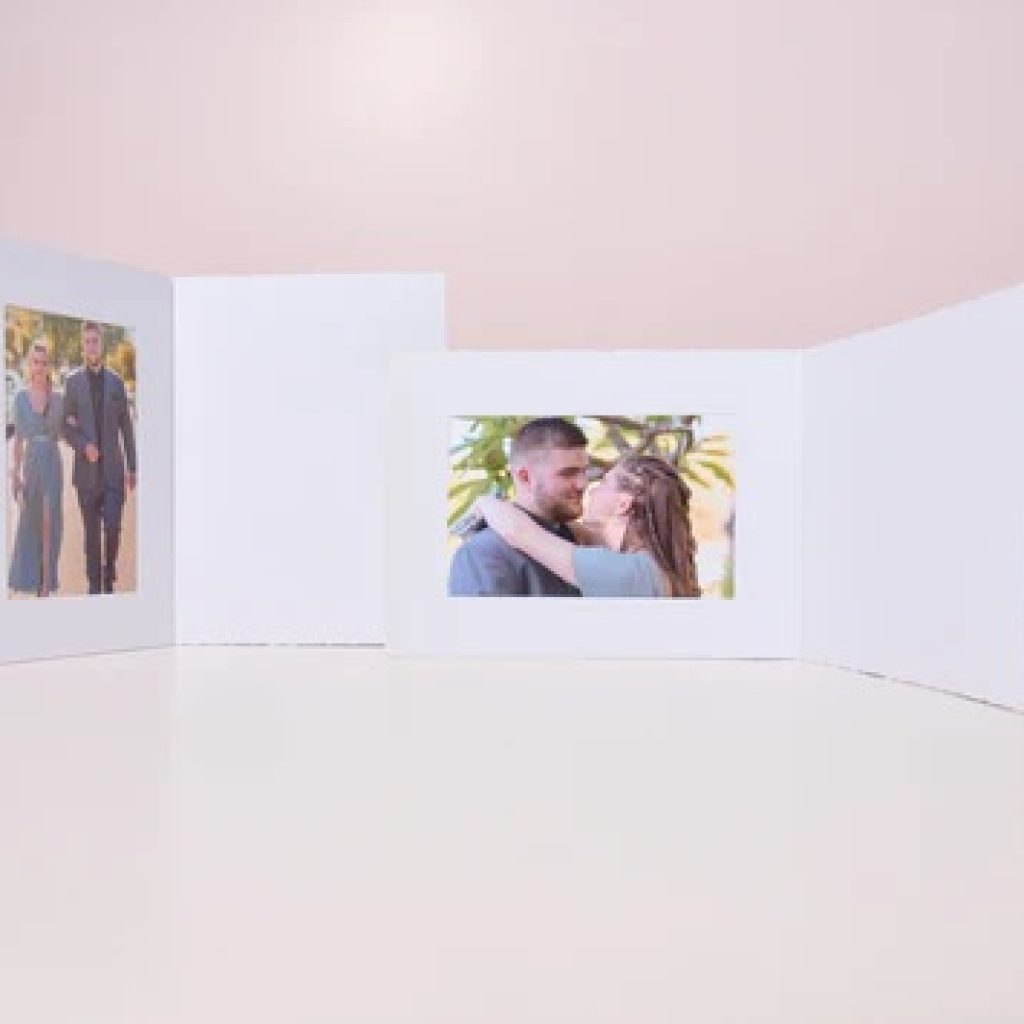 Elegant Presentation of Your Photos for Portfolios and Displays Elegant Presentation of Your Photos for Portfolios and Displays