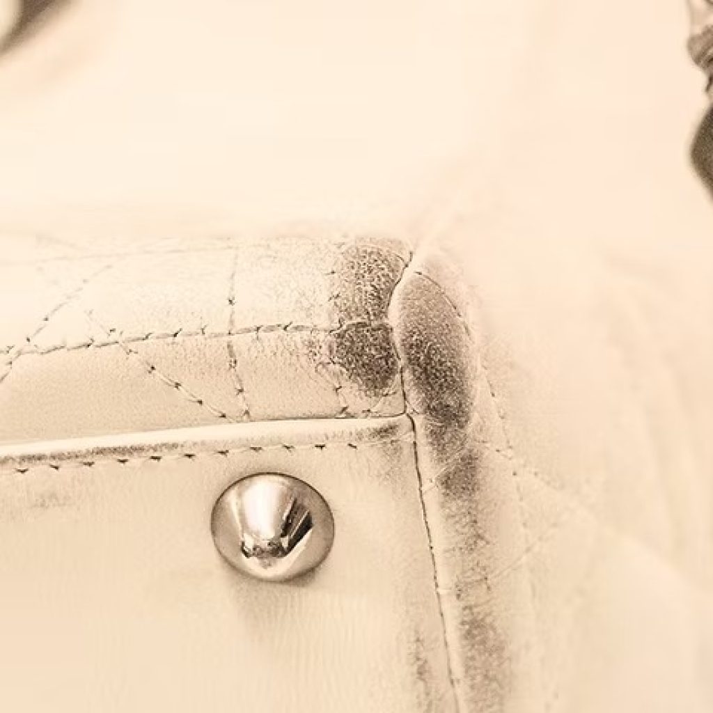 Timeless Leather Bags for Everyday Elegance in Singapore