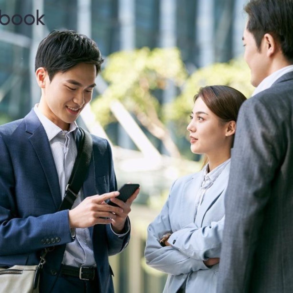 Revolutionize Office Planning with a Smart Space Manager