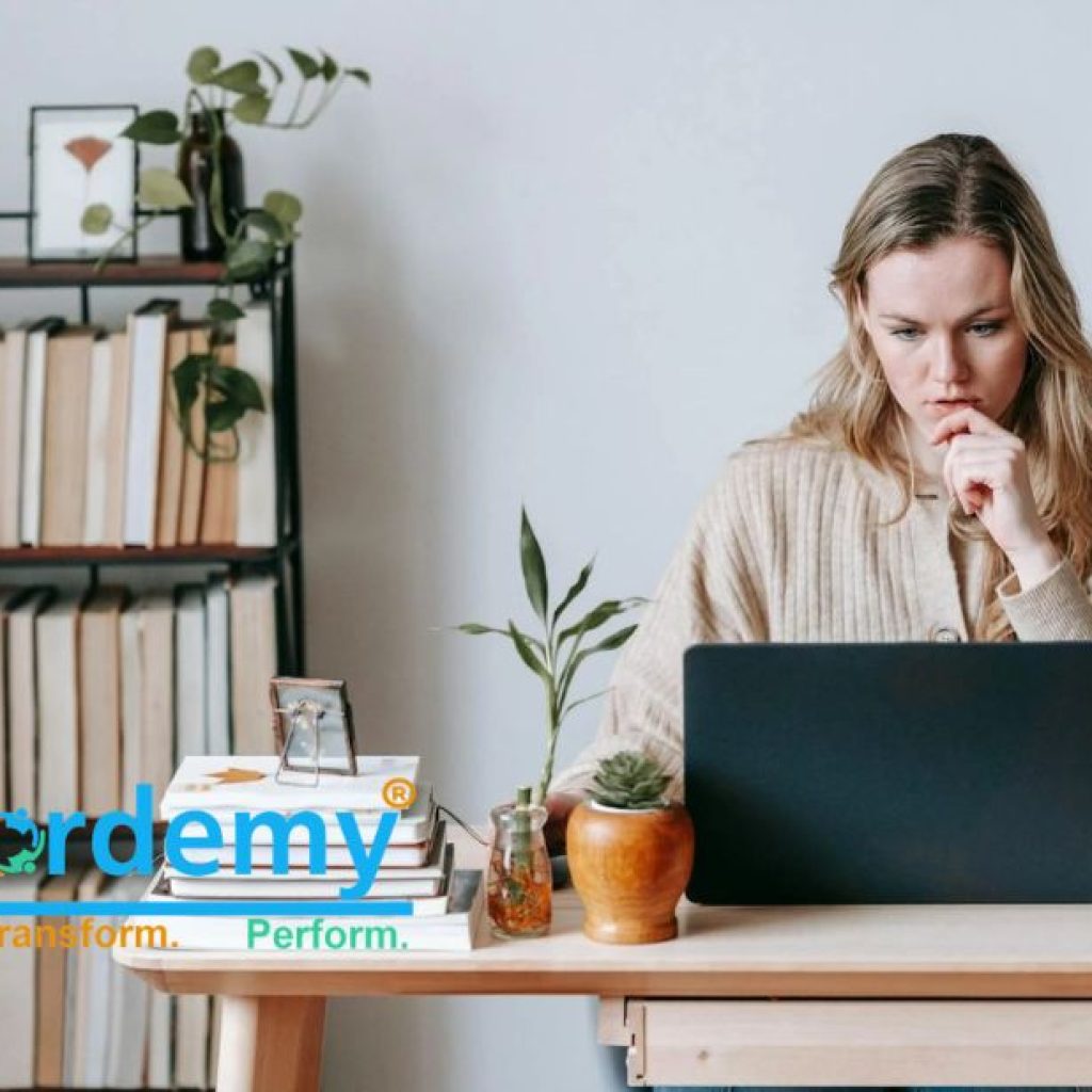 Elevate Your Training Skills with an Online Development Course Elevate Your Training Skills with an Online Development Course