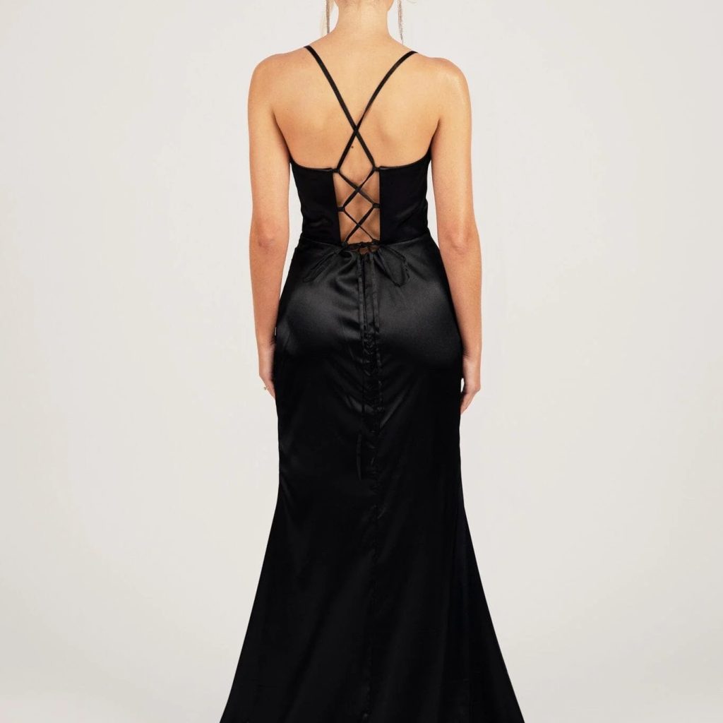 Elevate Your Evening: Stunning Melbourne Formalwear for Every Occasion Elevate Your Evening: Stunning Melbourne Formalwear for Every Occasion