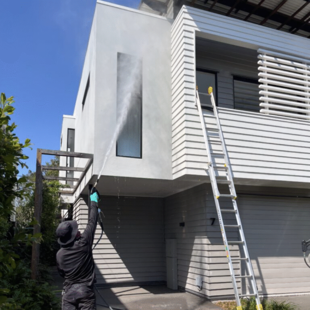 Top Brisbane Gutter Cleaning Near You for Safer, Cleaner Roofs