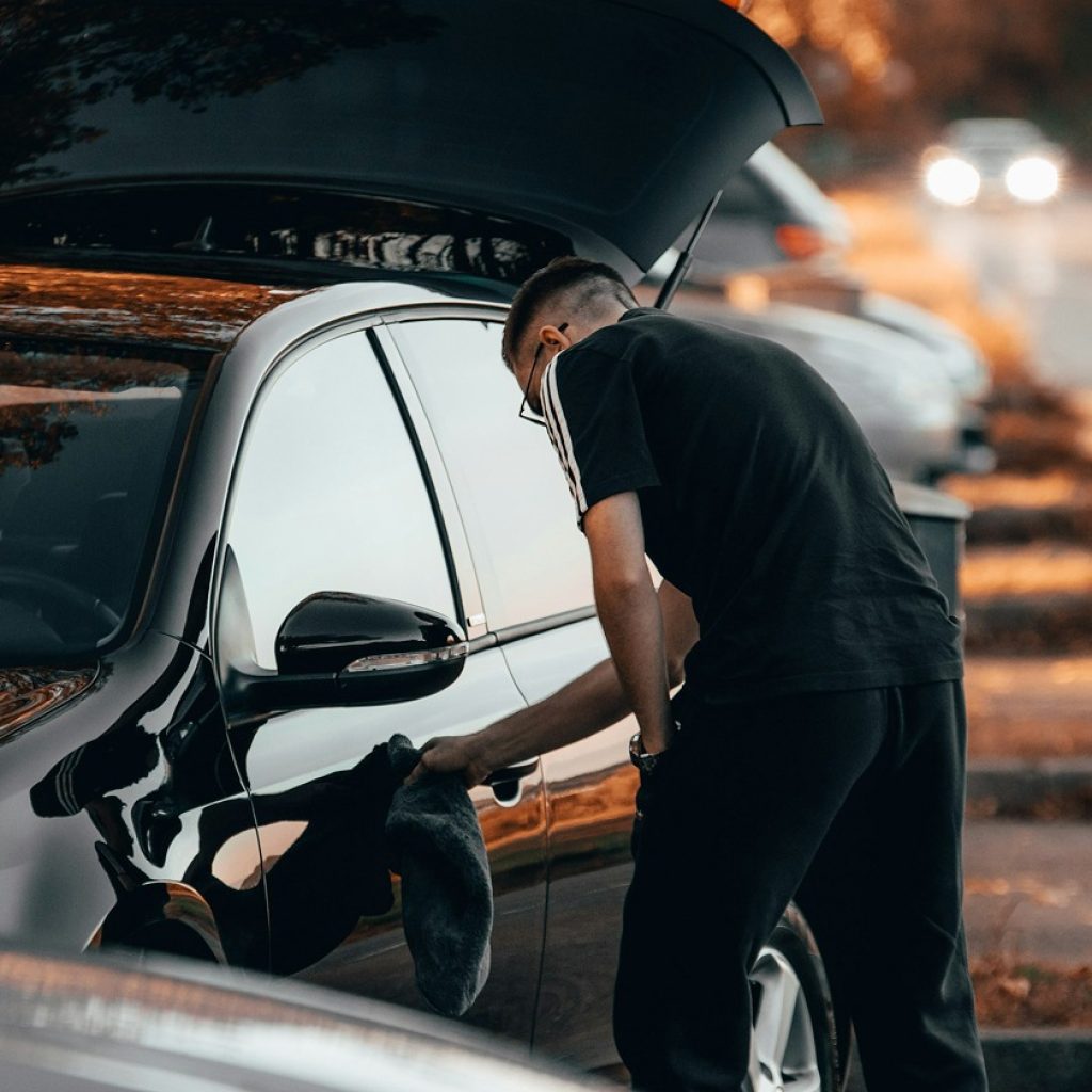 Comprehensive vehicle checks and reports in the UAE