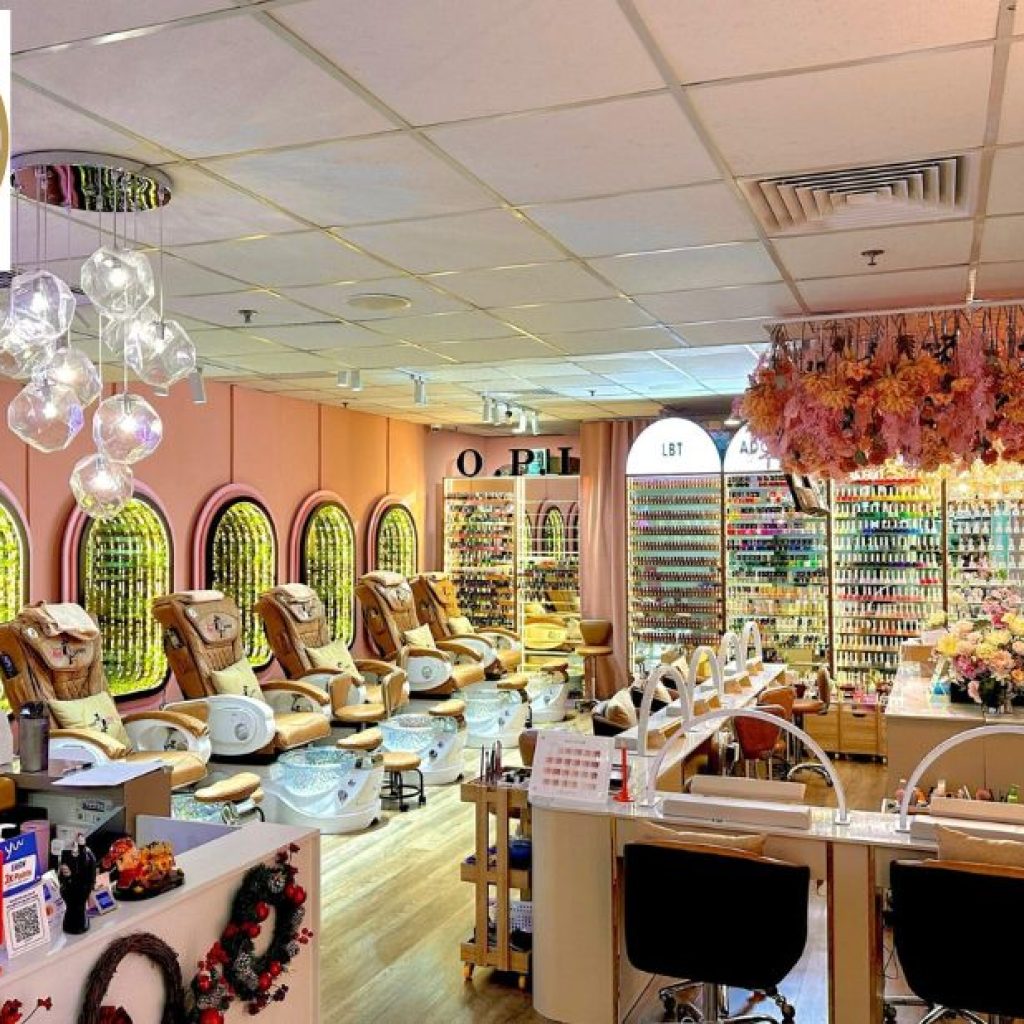 Explore Chic Nail Art at a Premier Singapore Spa