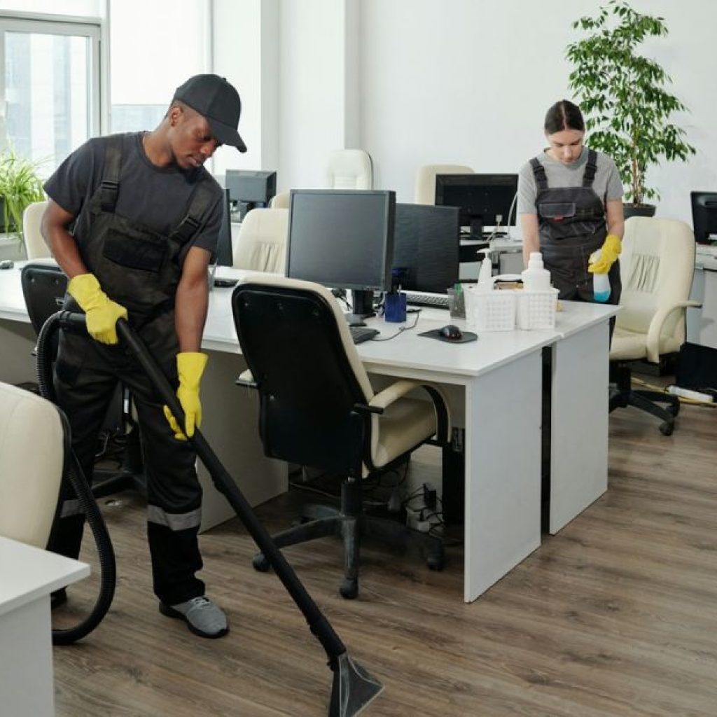 Professionelle Bauendreinigung in Ihrer Stadt – zuverlässig & gründlich Professionelle Bauendreinigung in Ihrer Stadt – zuverlässig & gründlich