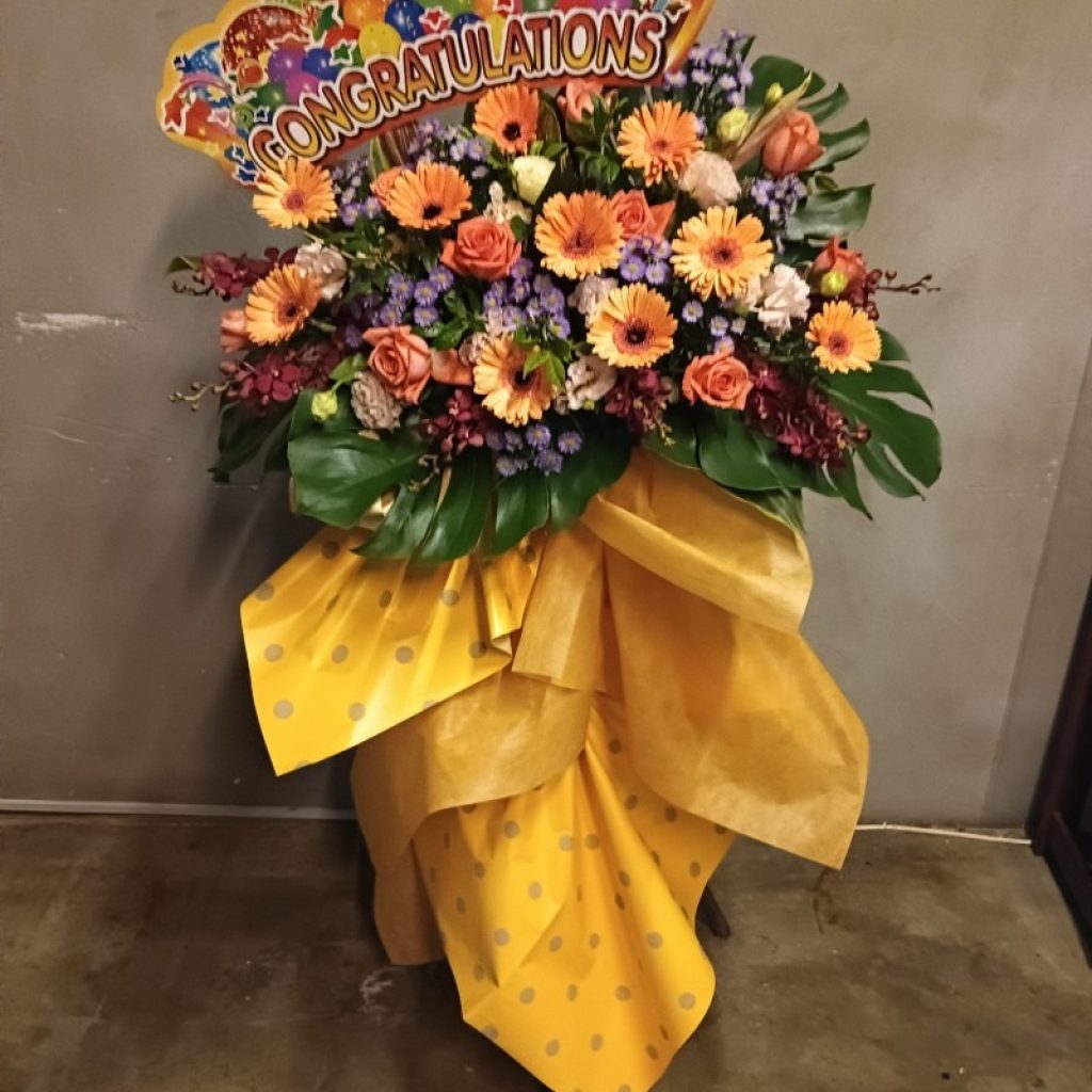 Thoughtful Floral Tributes for Ipoh – Respectful Condolence Wreaths