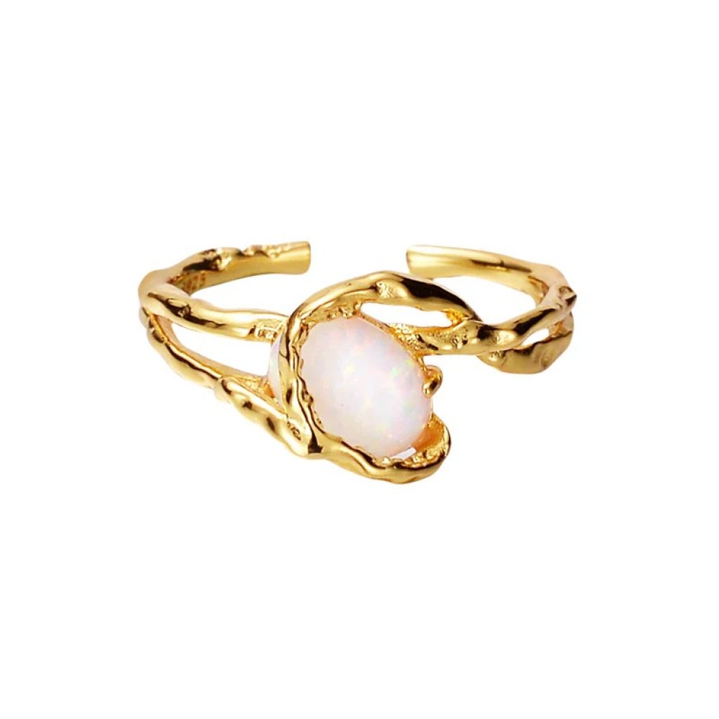Timeless Silver Rings for Discerning Jewellery Lovers Timeless Silver Rings for Discerning Jewellery Lovers